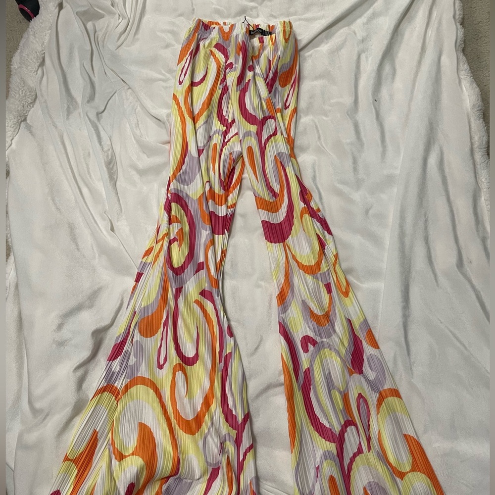 Boohoo colorful flare plants